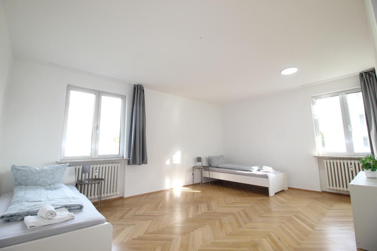 Apartmenthaus Kitzingen - Grosszuegige Wohnungen Fuer Je 6 Personen Mit Balkon 外观 照片